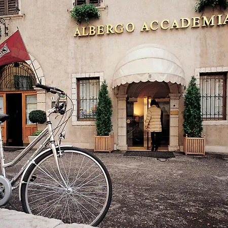 Otel Accademia
