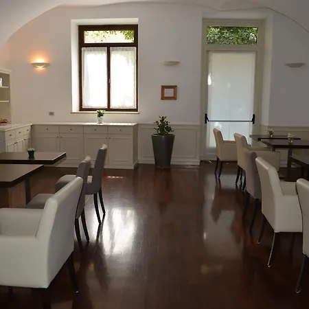 Accademia 4* Trento