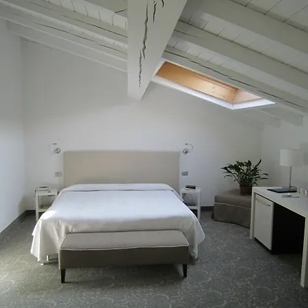 Accademia 4* Trento
